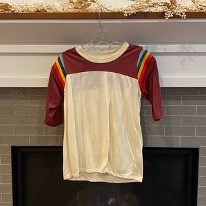 Camp Collection Joni Tee, size small, maroon